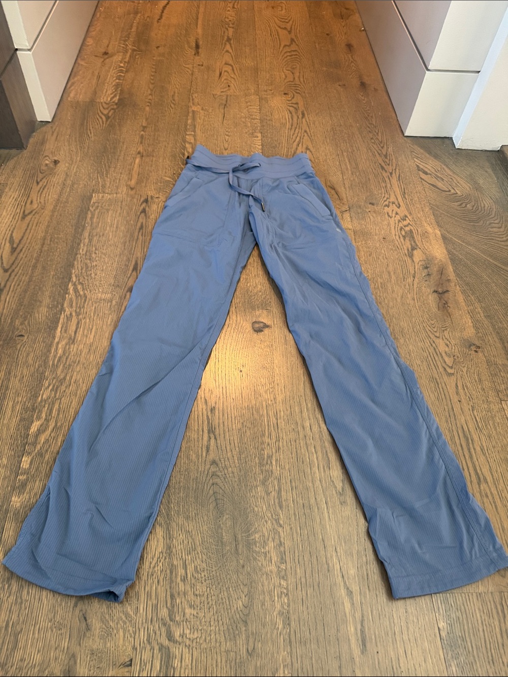 Woman’s light blue LULULEMON joggers